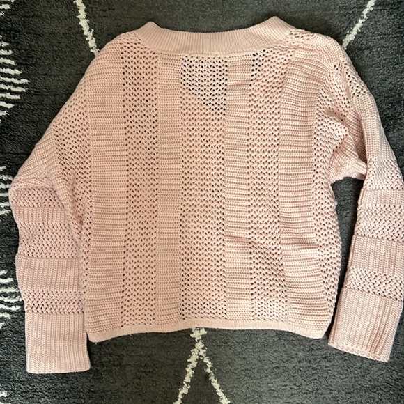 Express Star V-Neck Sweater - Picture 3 of 6